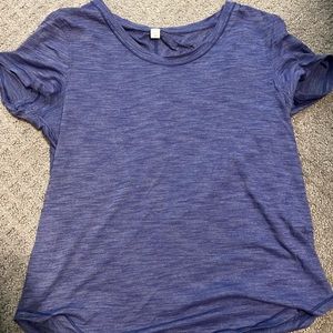 Lululemon t shirt